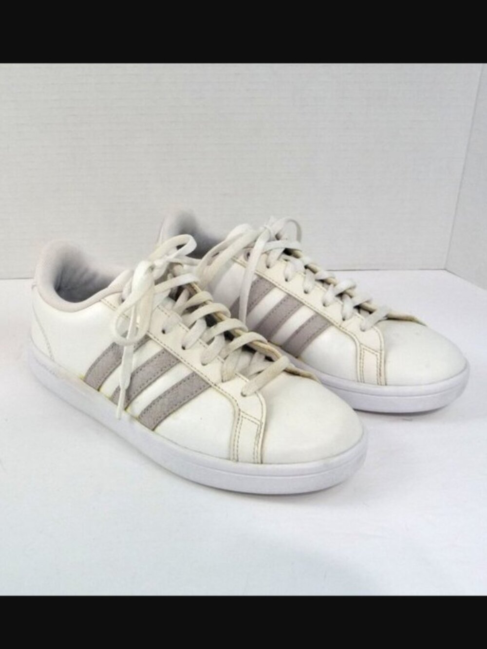ADIDAS CLOUDFOAM LEATHER SNEAKERS SIZE 7